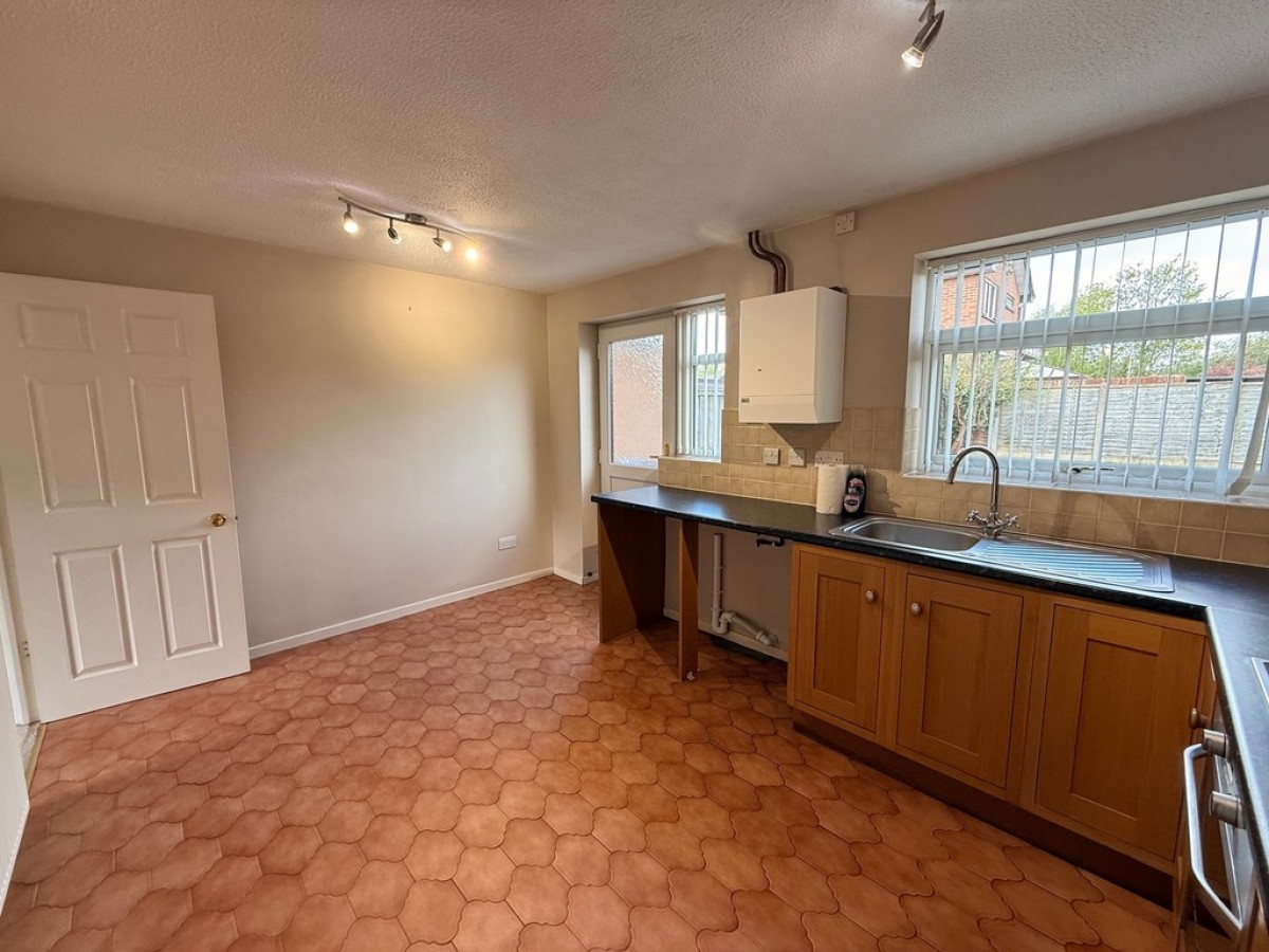 Elmstead Crescent, Leighton