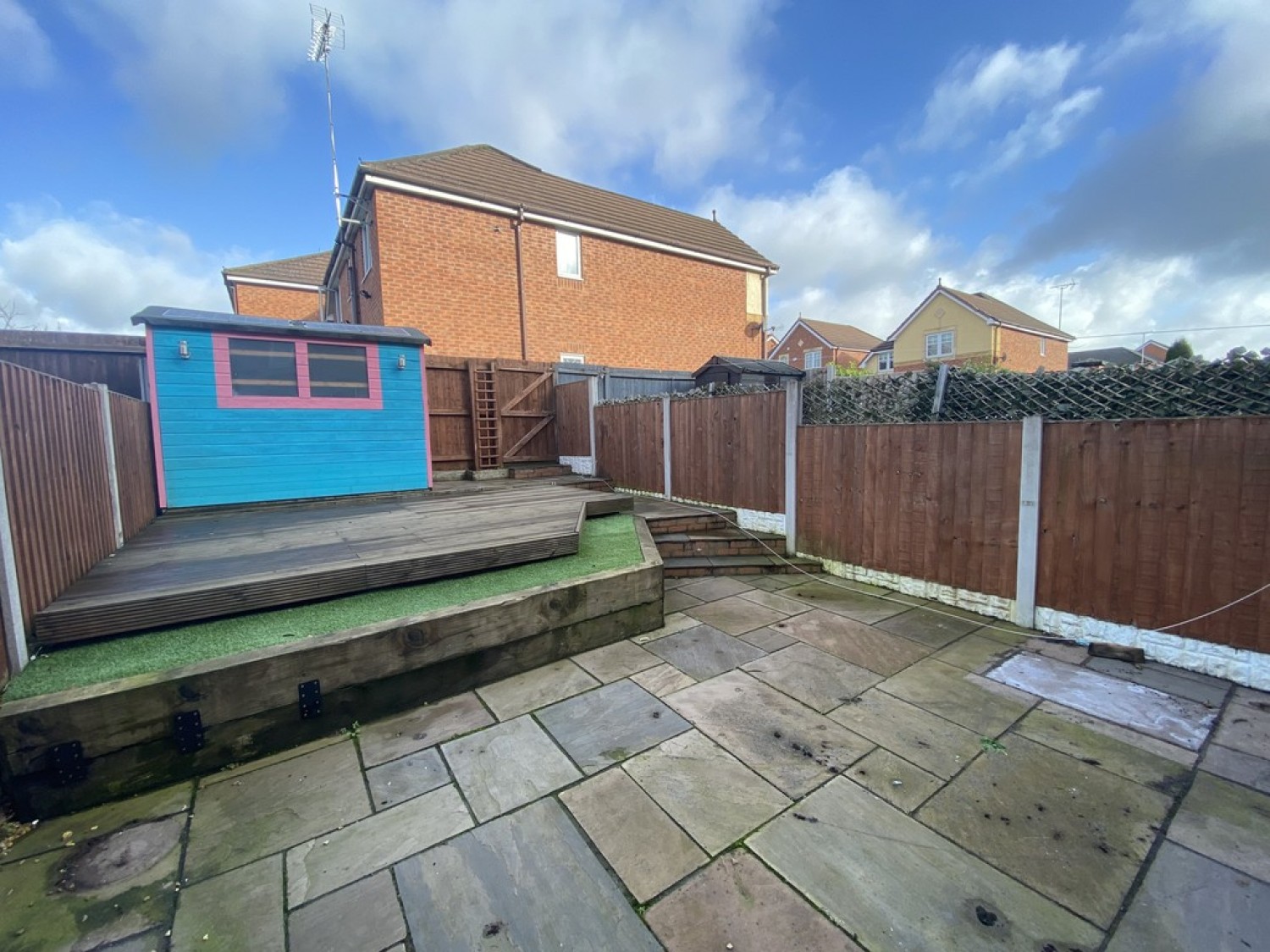 3 bedroom House for Letting Chassagne Square, Crewe