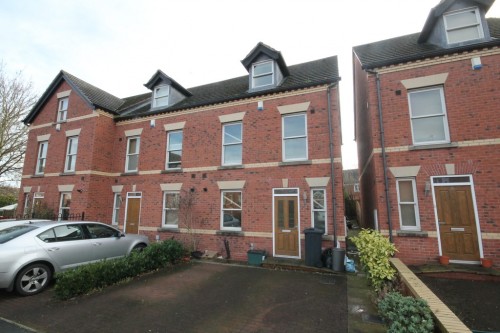 Weaver Grove, Winsford