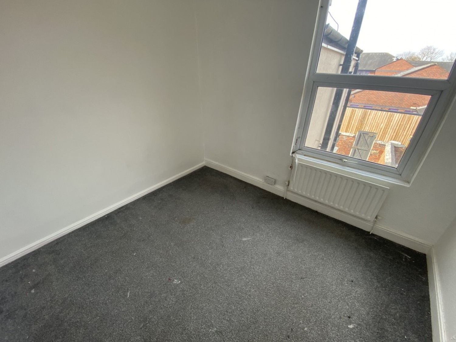 2 bedroom House for Letting Bright St, Crewe