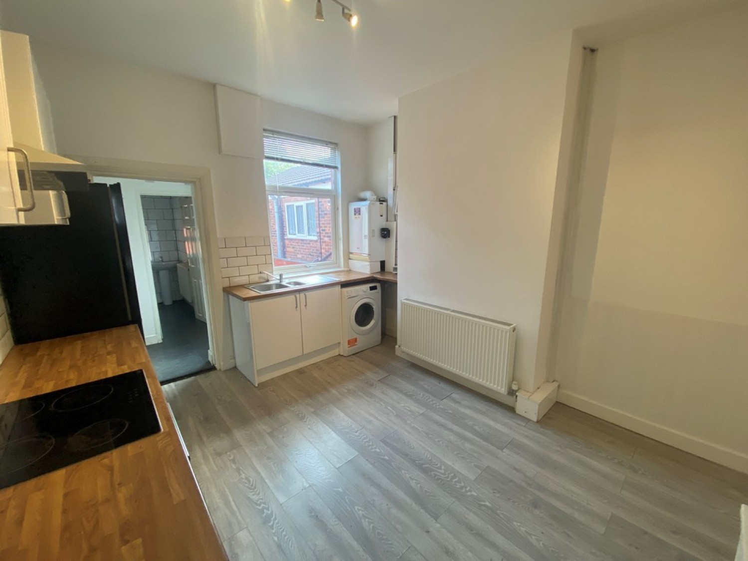 2 bedroom House for Letting Surrey St, Crewe
