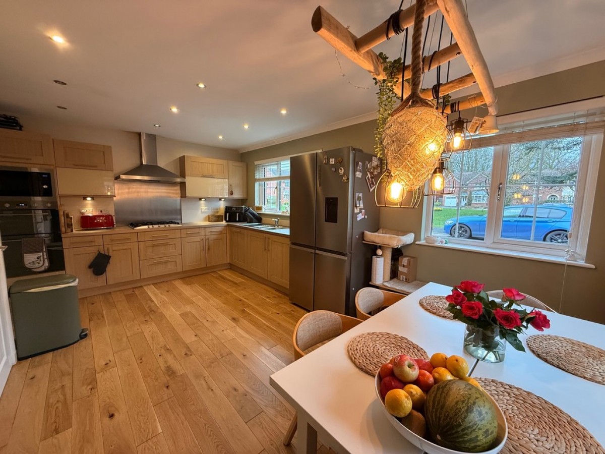 Sandland Grove, Regents Park, Nantwich