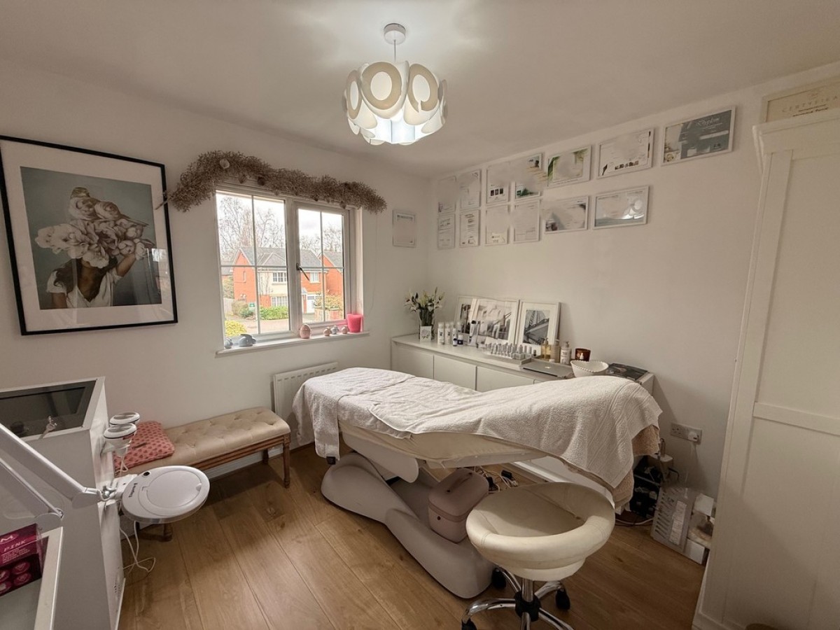 Sandland Grove, Regents Park, Nantwich