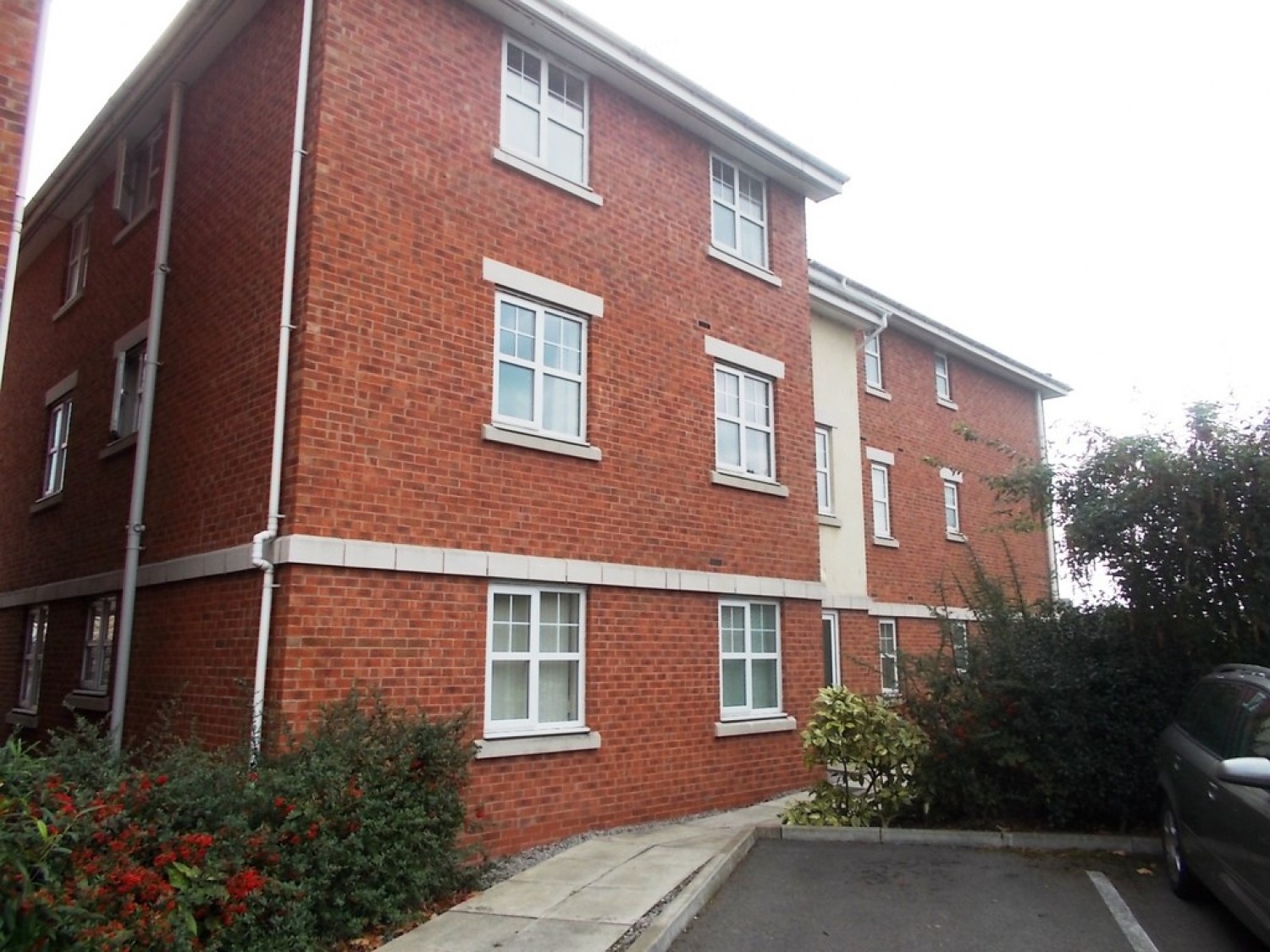 2 bedroom Flat for Letting Crossings House, Crewe