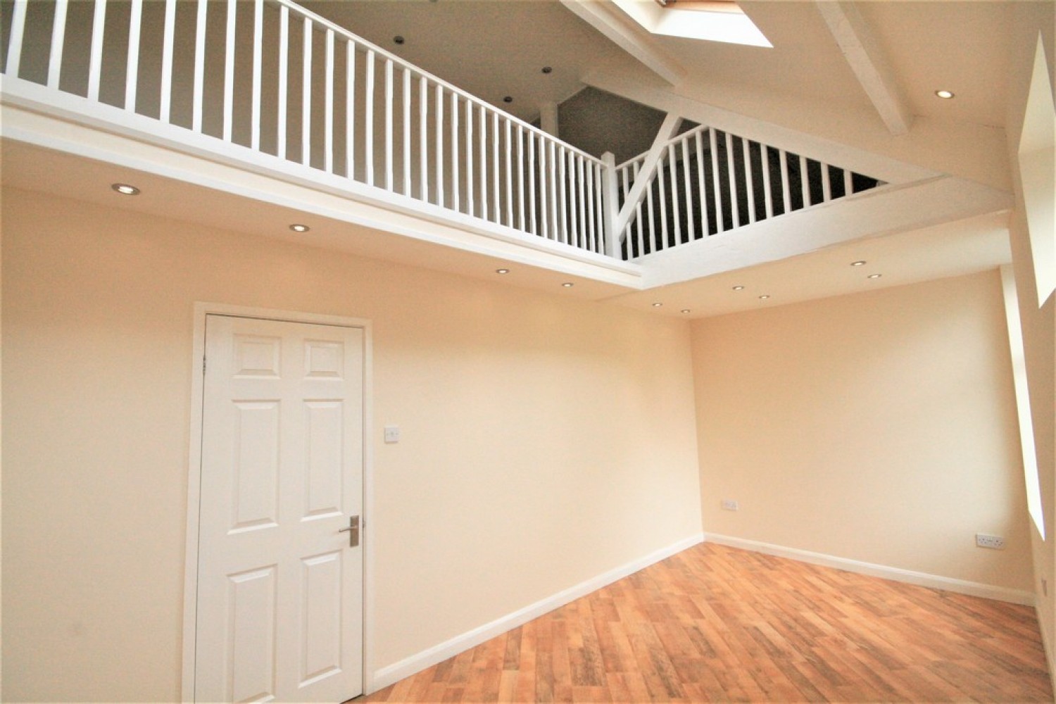 1 bedroom Flat for Letting Empire Mill, Hall O`Shaw Street