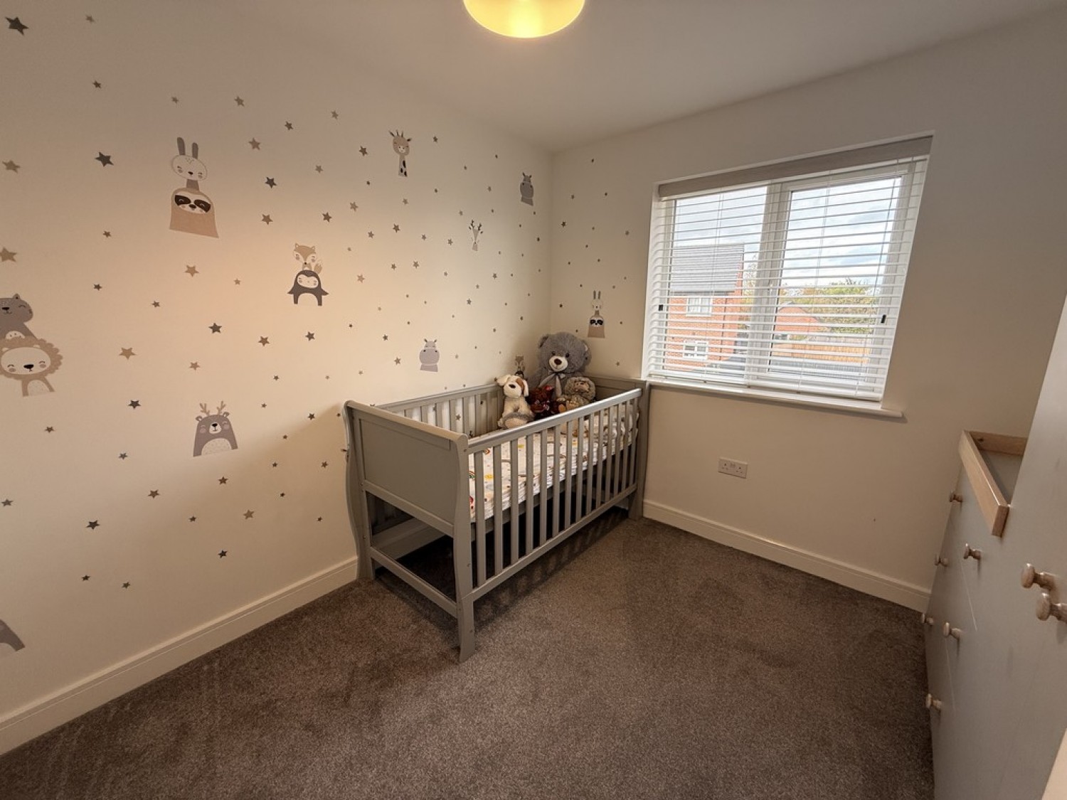 William Morrey Close, Stoneley Park