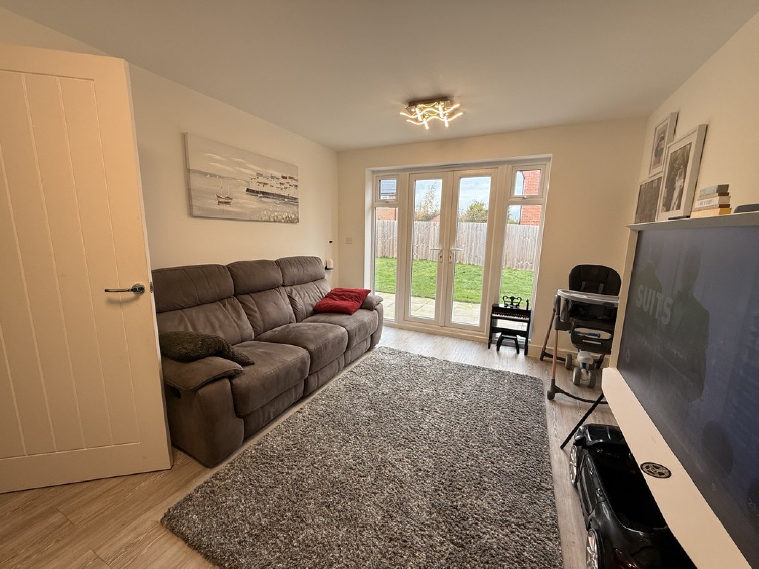 William Morrey Close, Stoneley Park