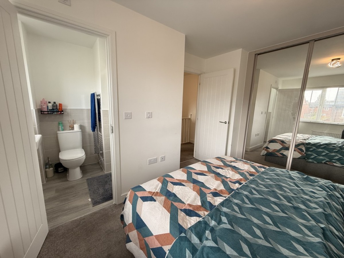 William Morrey Close, Stoneley Park