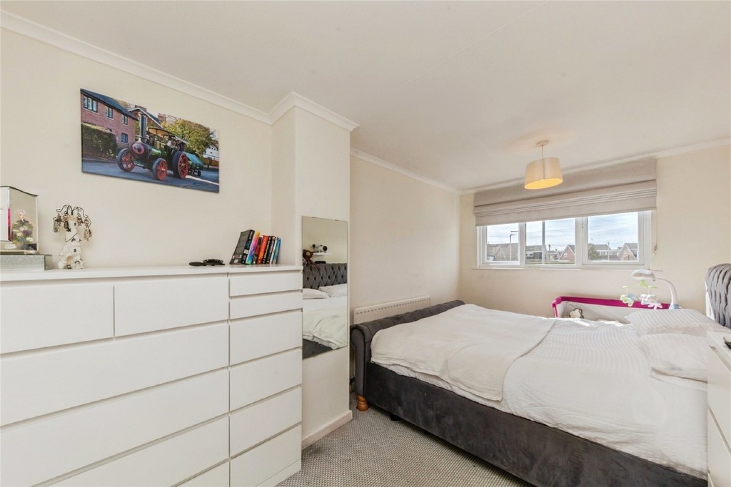 Greenfields Avenue, Shavington