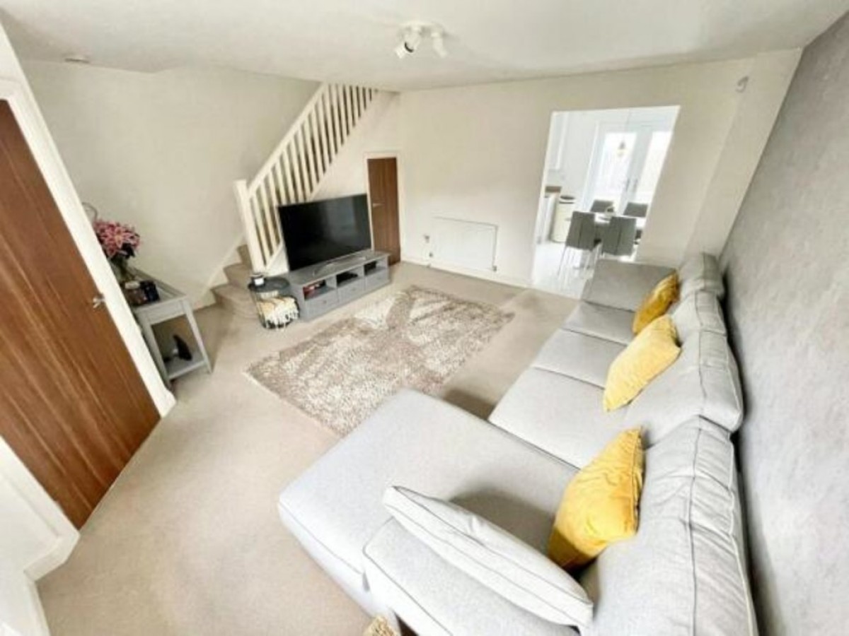 Telford Rd, Winnington Village