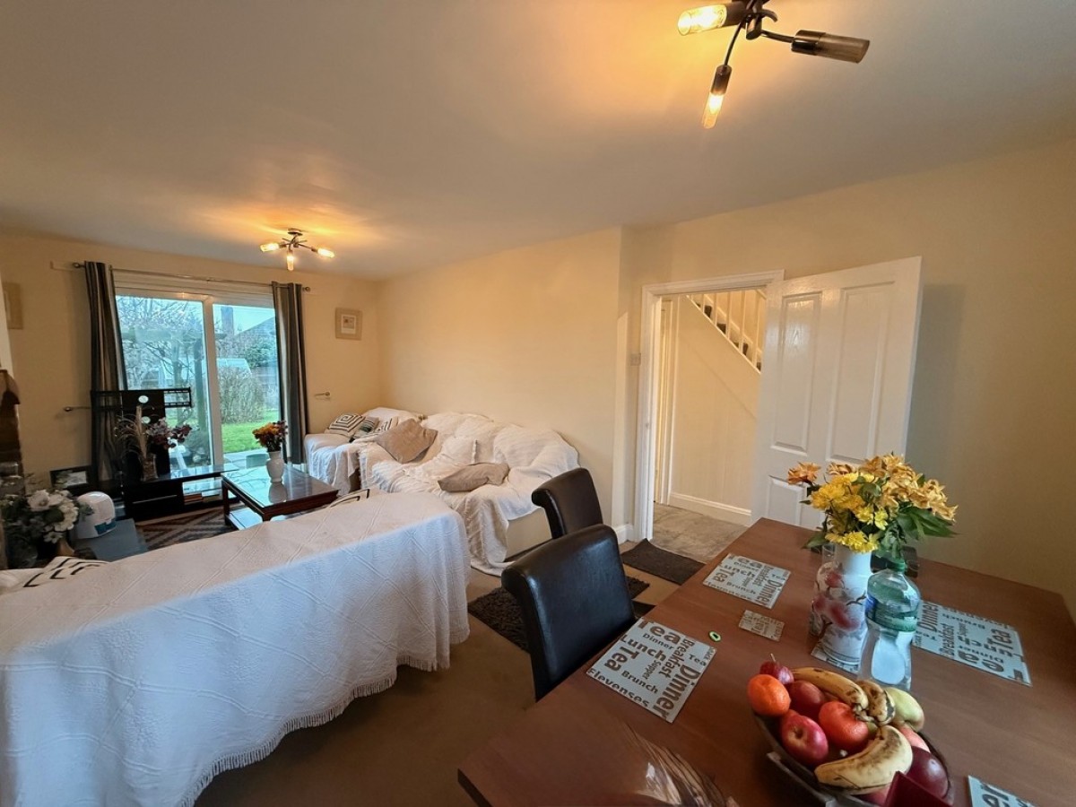 Cross Street, Barnton