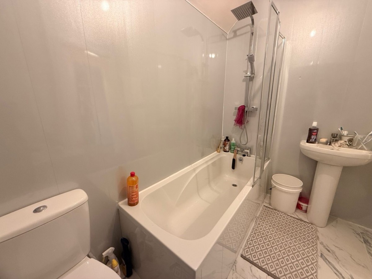 Cross Street, Barnton