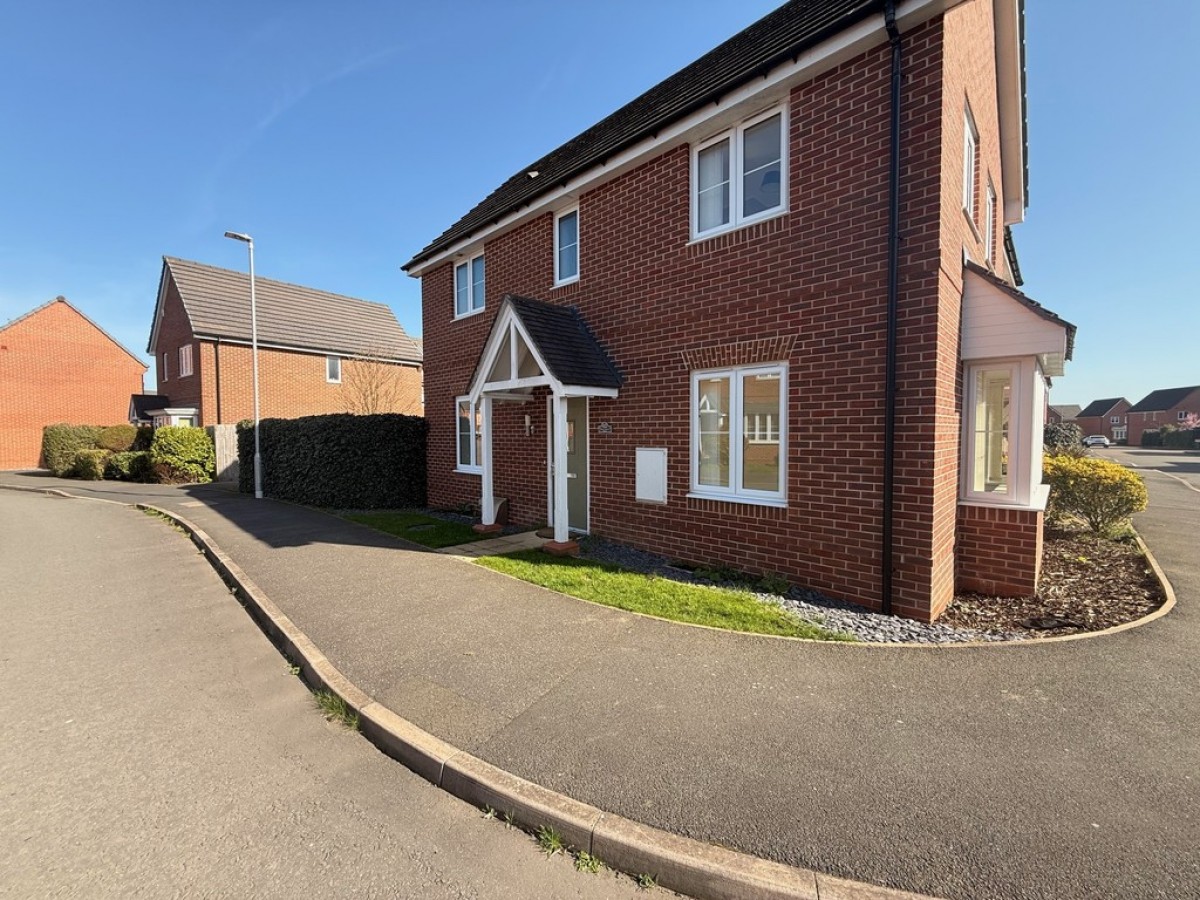 Philip Taylor Drive, Leighton