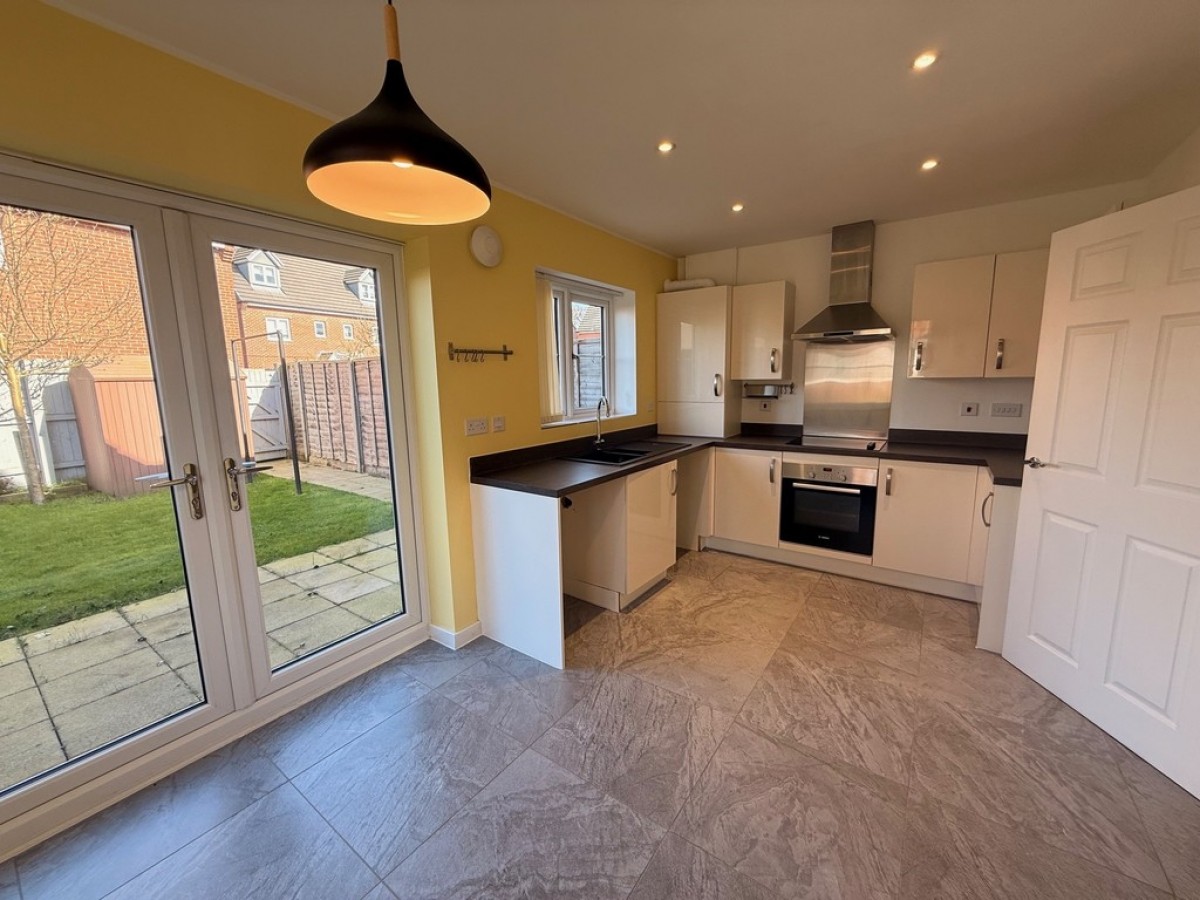 Philip Taylor Drive, Leighton