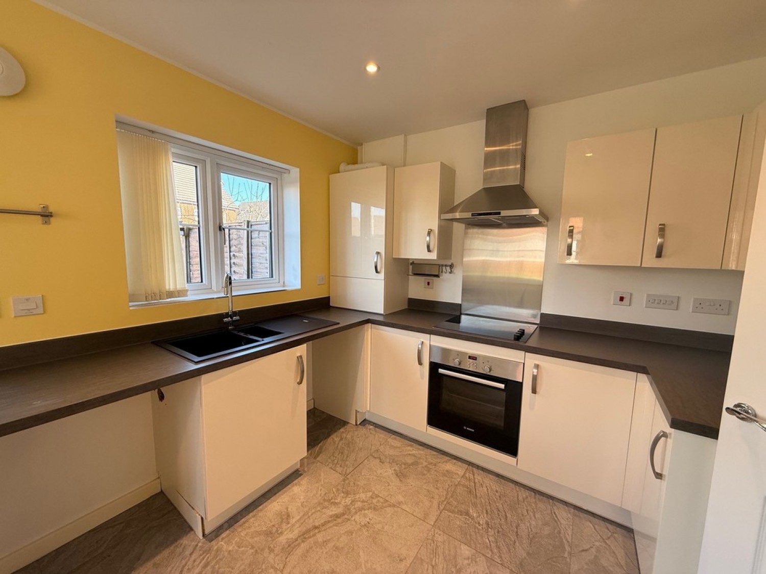 3 bedroom House for Letting Philip Taylor Drive, Leighton