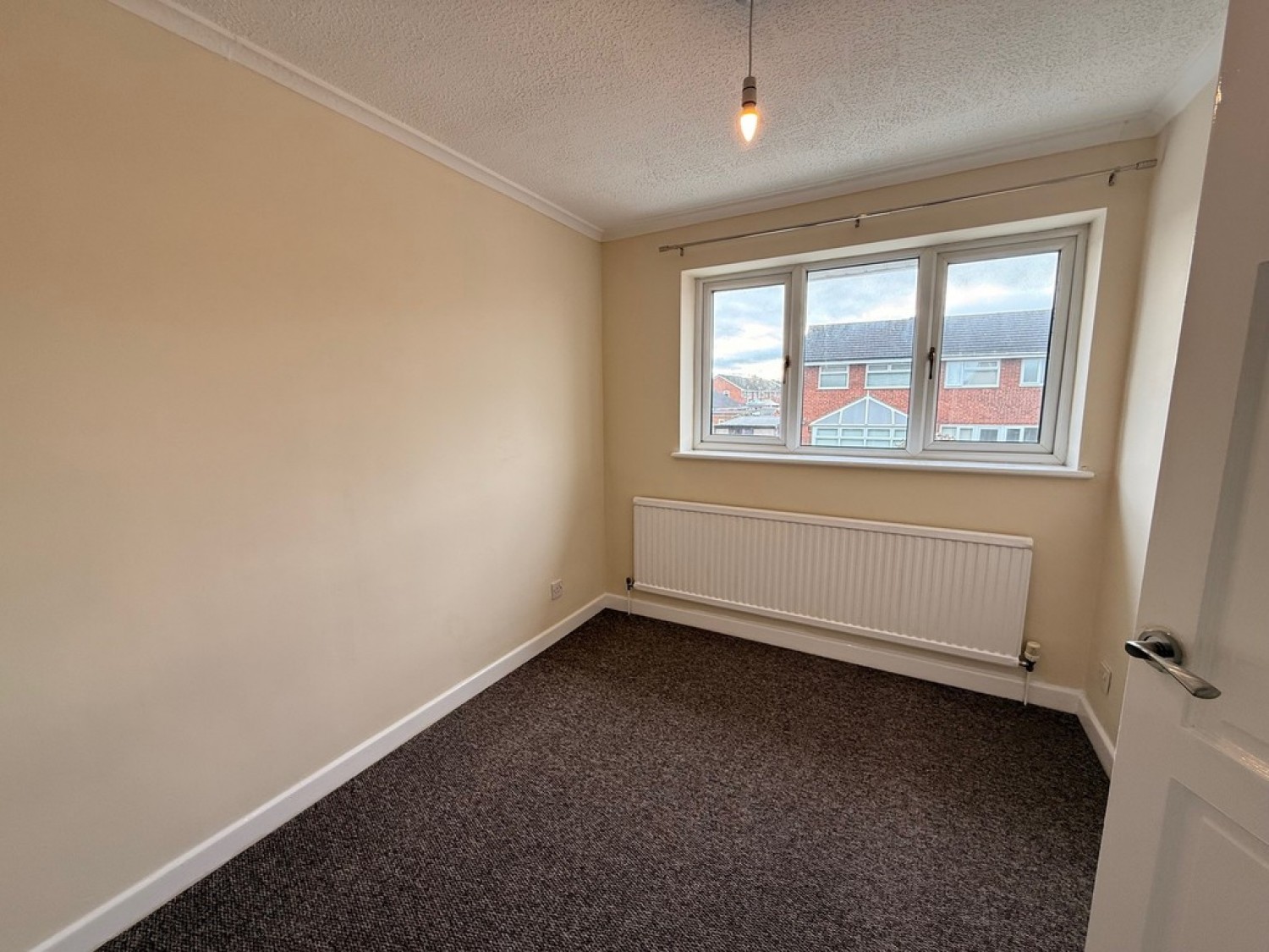 3 bedroom House for Letting Lansdowne Rd, Sydney