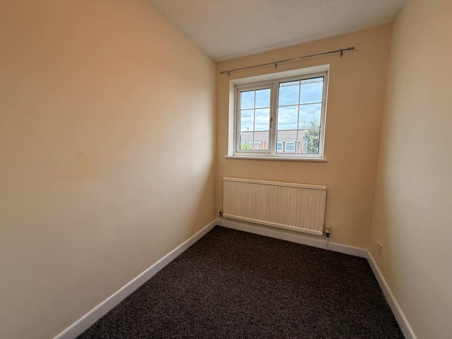 3 bedroom House for Letting Lansdowne Rd, Sydney