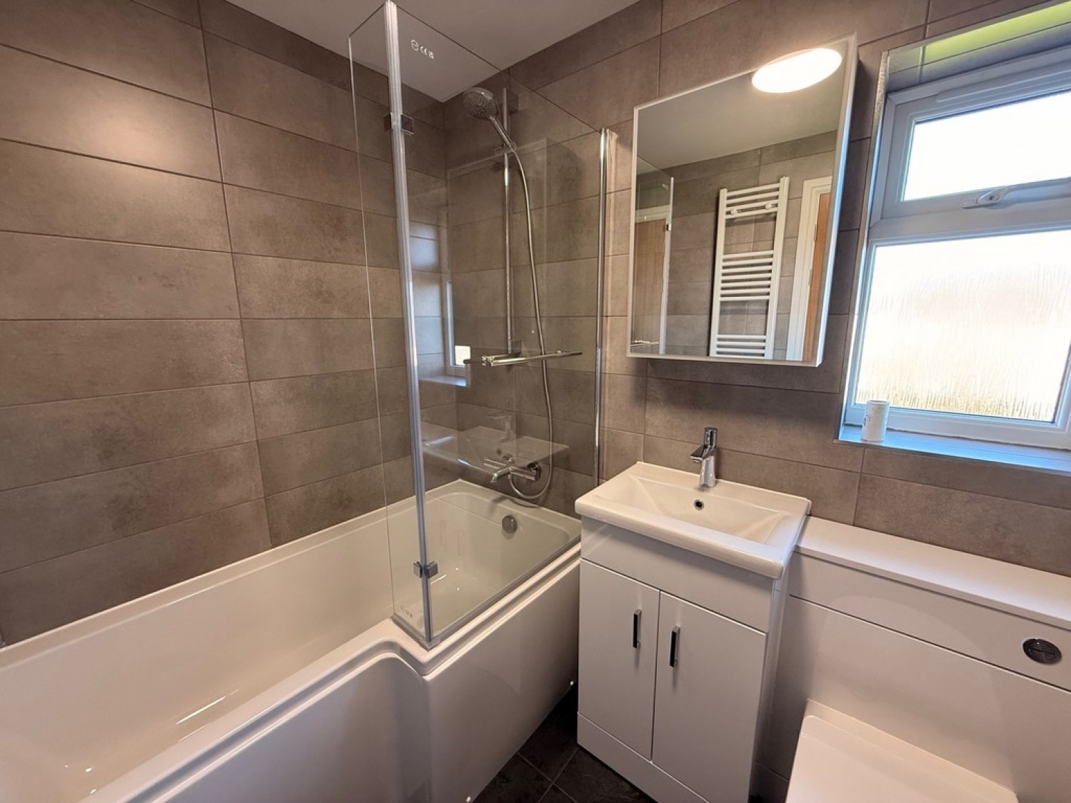 3 bedroom House for Letting Handforth Rd, Crewe