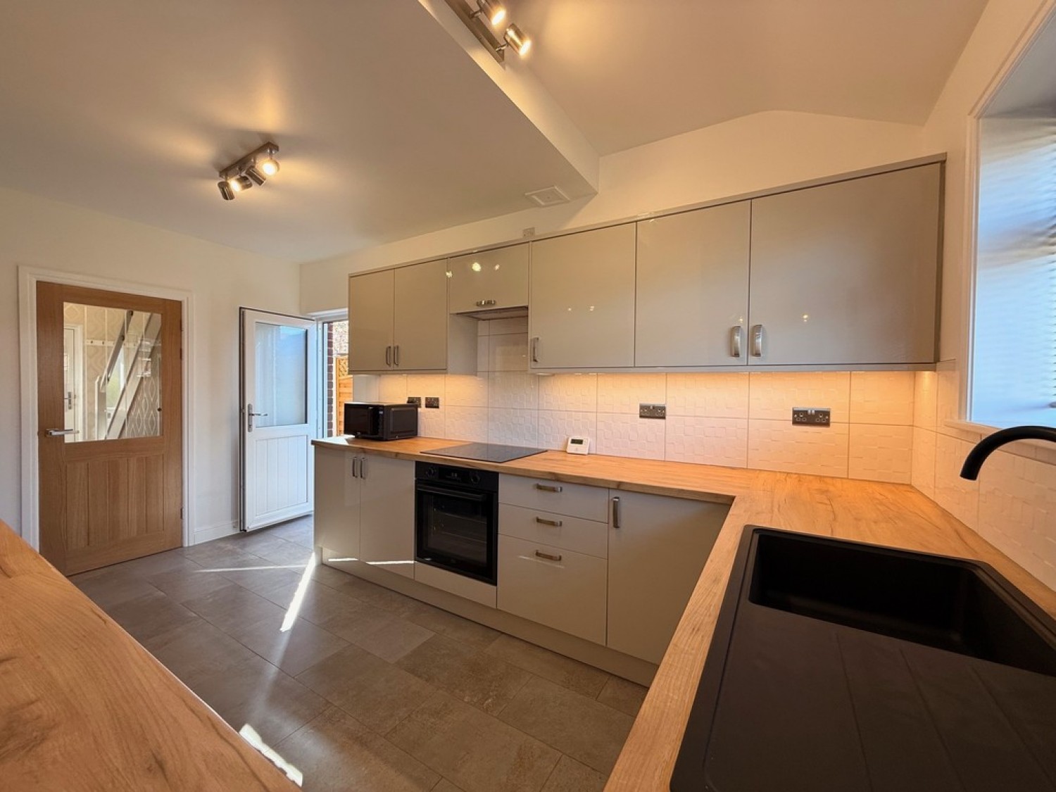 3 bedroom House for Letting Handforth Rd, Crewe