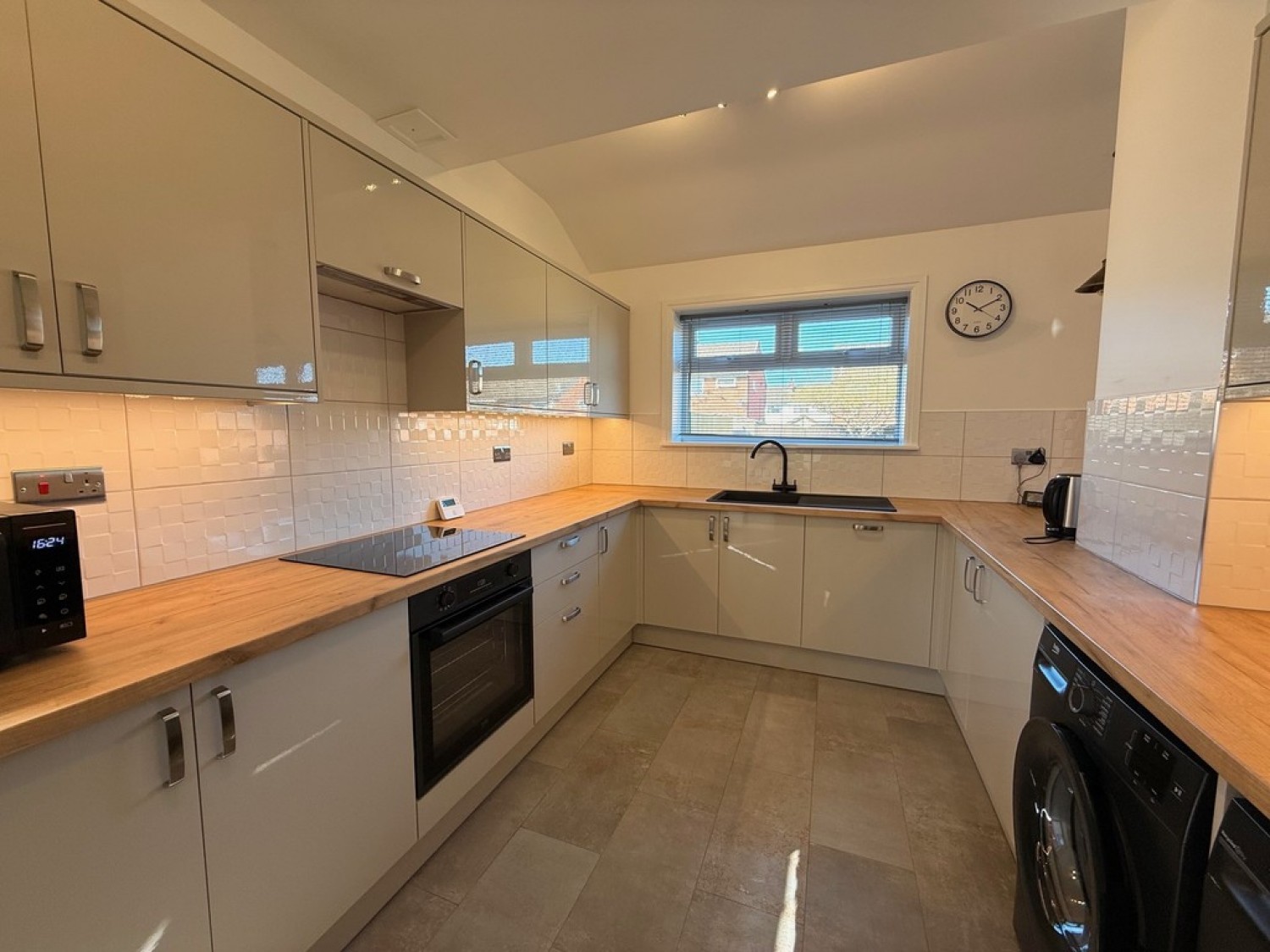 3 bedroom House for Letting Handforth Rd, Crewe