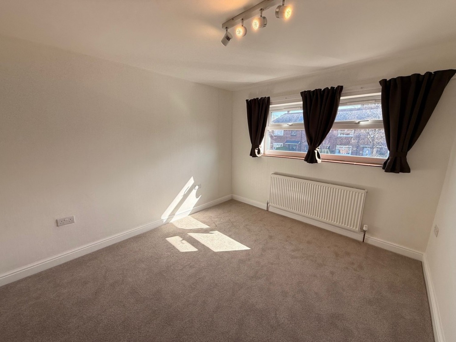 3 bedroom House for Letting Handforth Rd, Crewe
