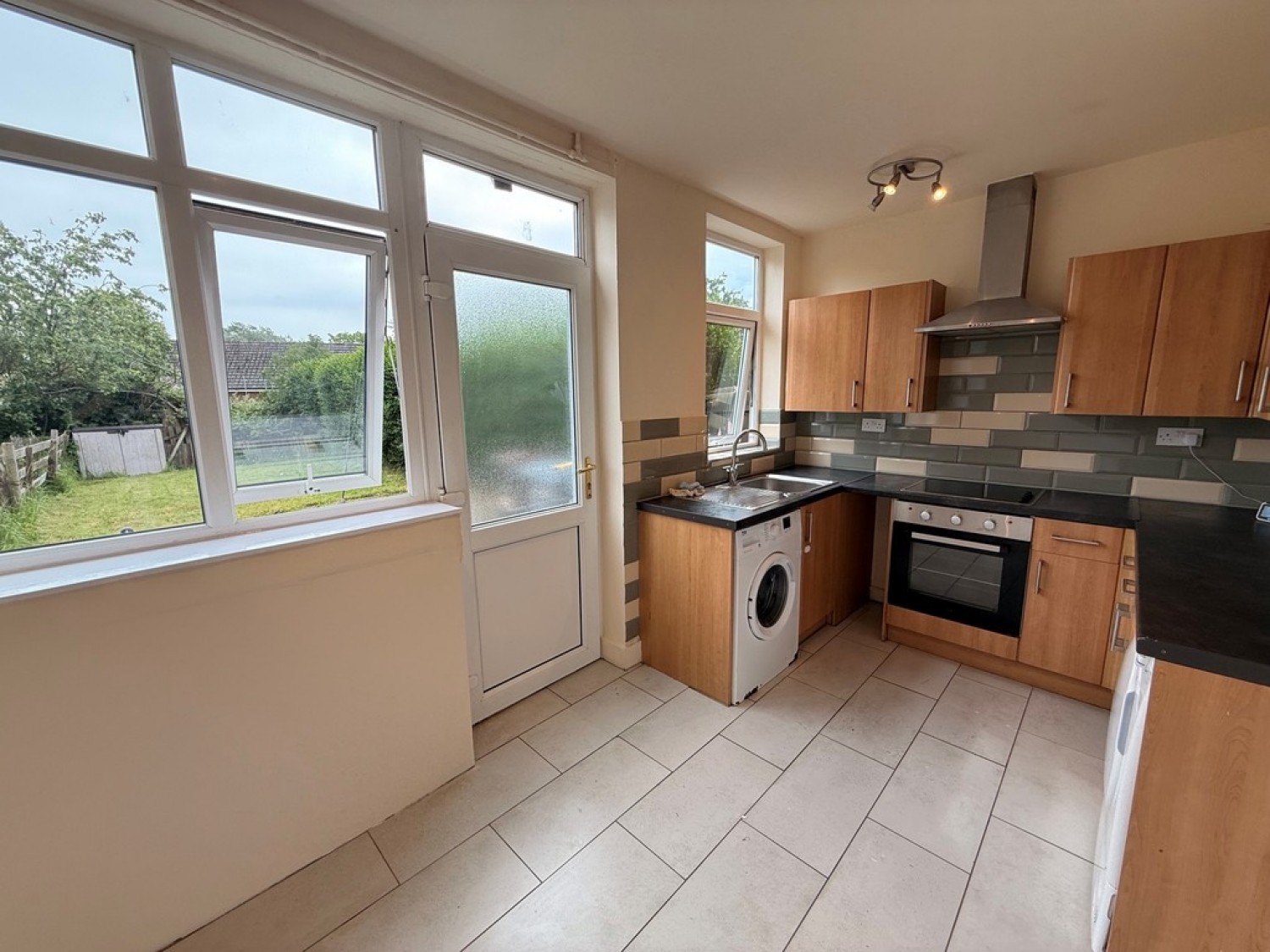 2 bedroom House for Letting Charlesworth St, Crewe