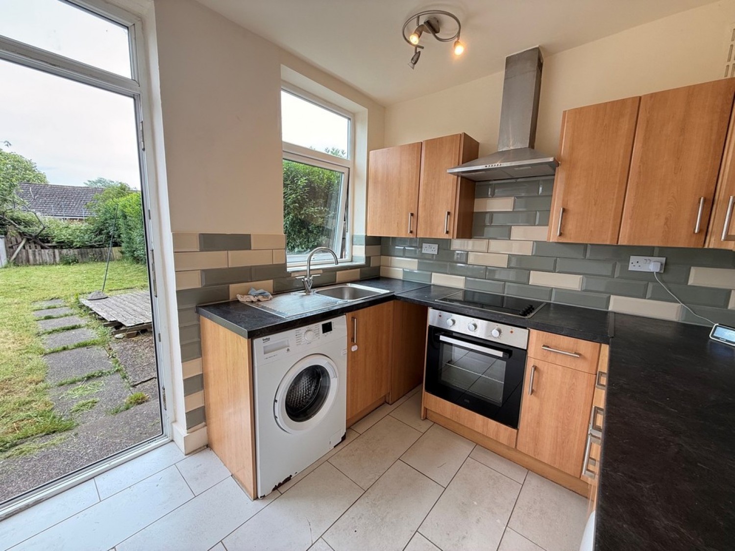 2 bedroom House for Letting Charlesworth St, Crewe