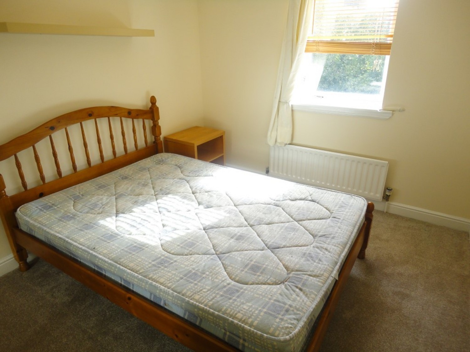 3 bedroom Flat for Letting Kelvingrove - St Vincent Crescent