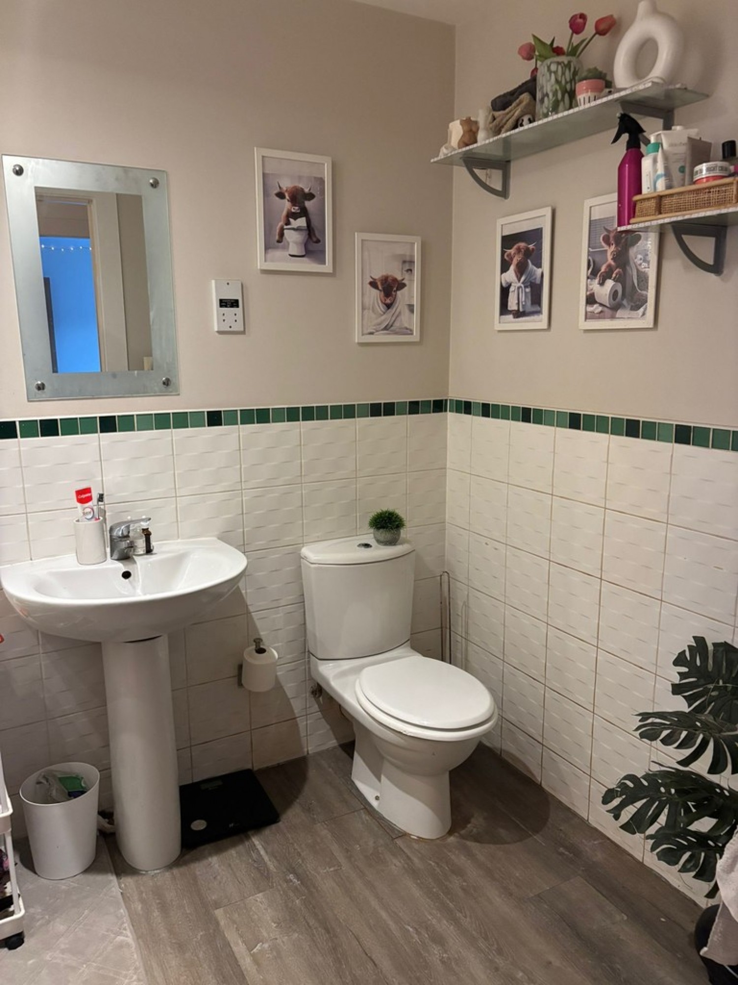 2 bedroom Flat for Letting COWCADDENS - Port Dundas Road - Furnished