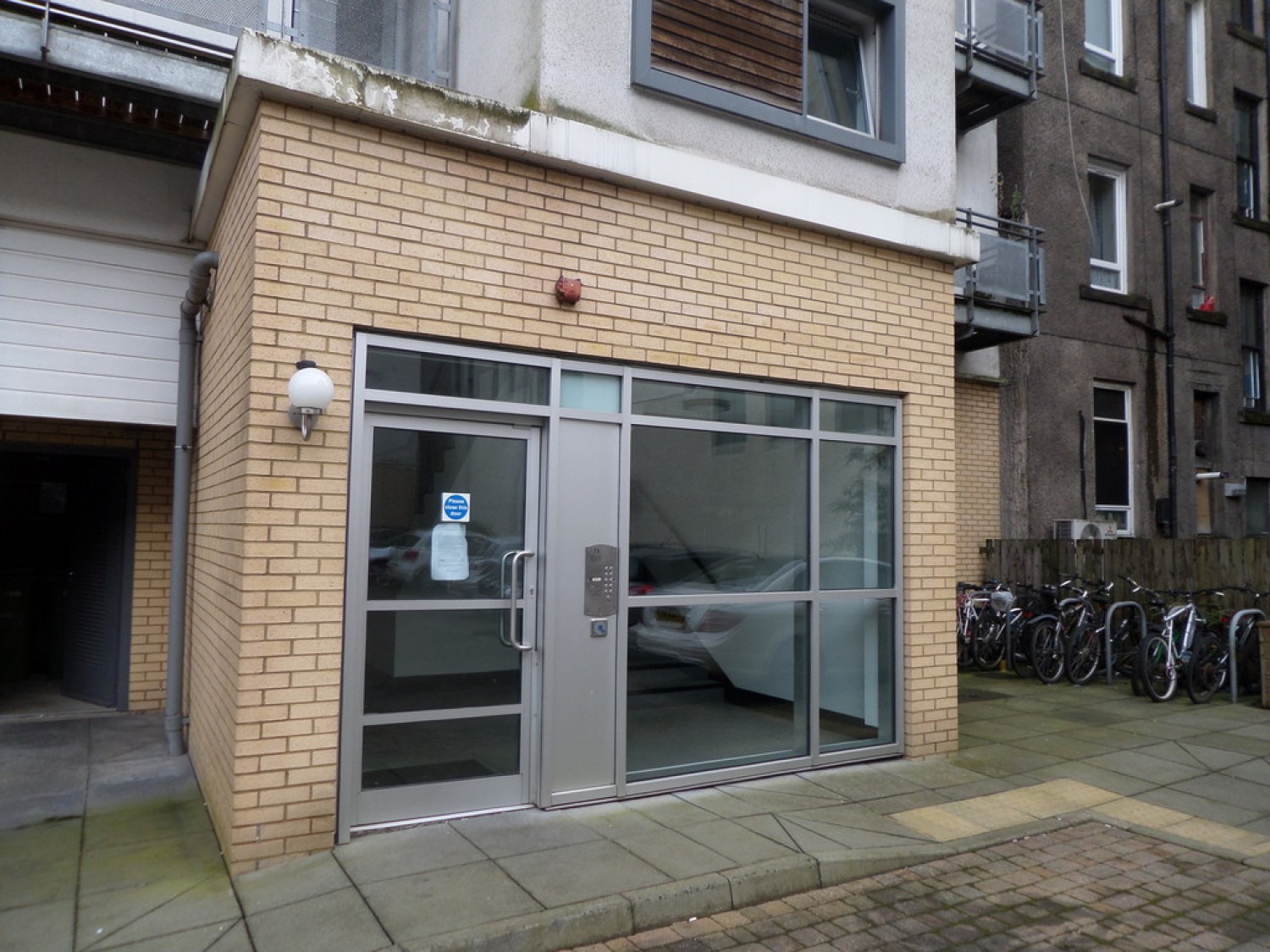 2 bedroom Flat for Letting Port Dundas Road - Furnished