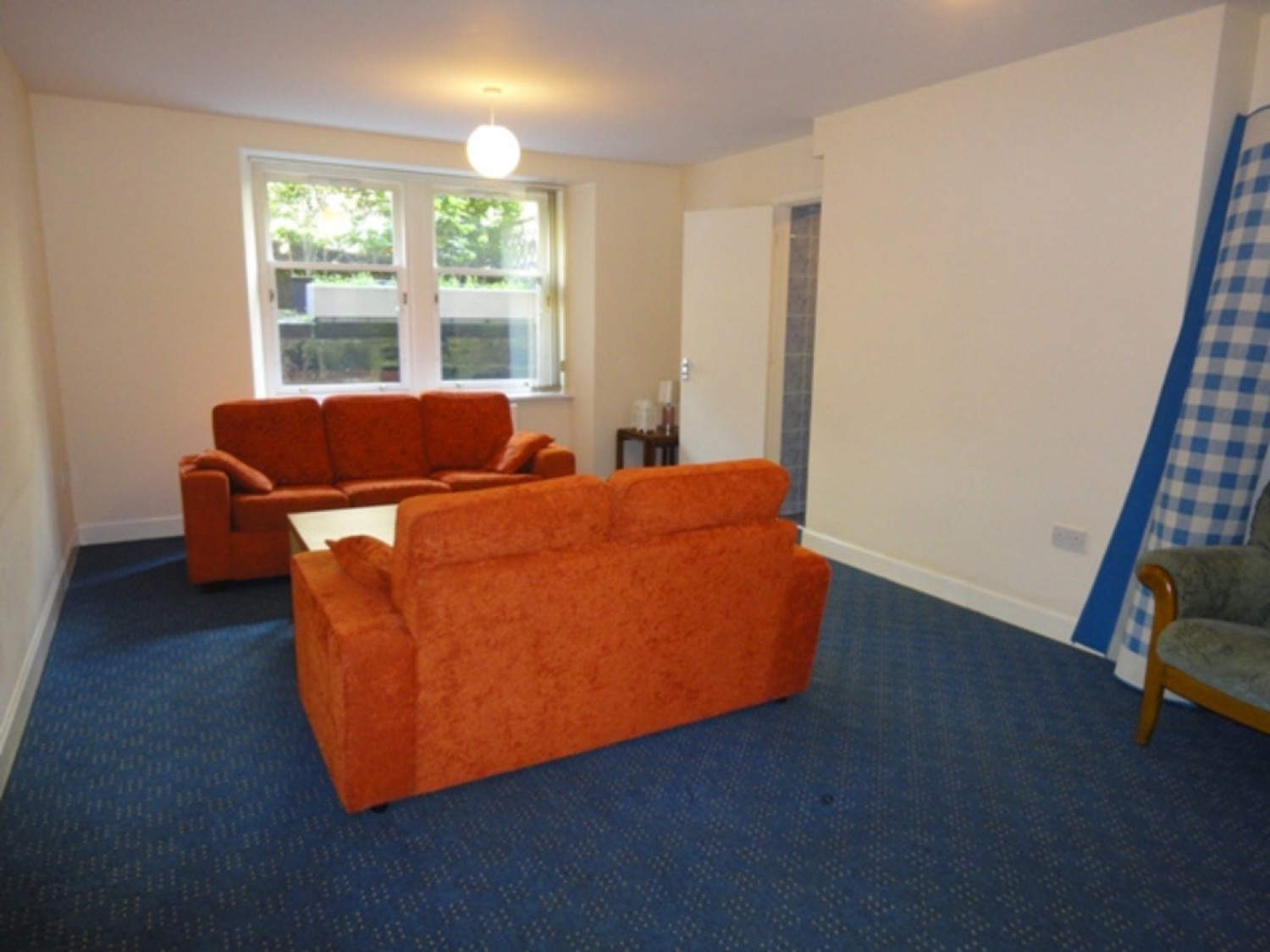 4 bedroom Flat for Letting Bower Street, Hillhead