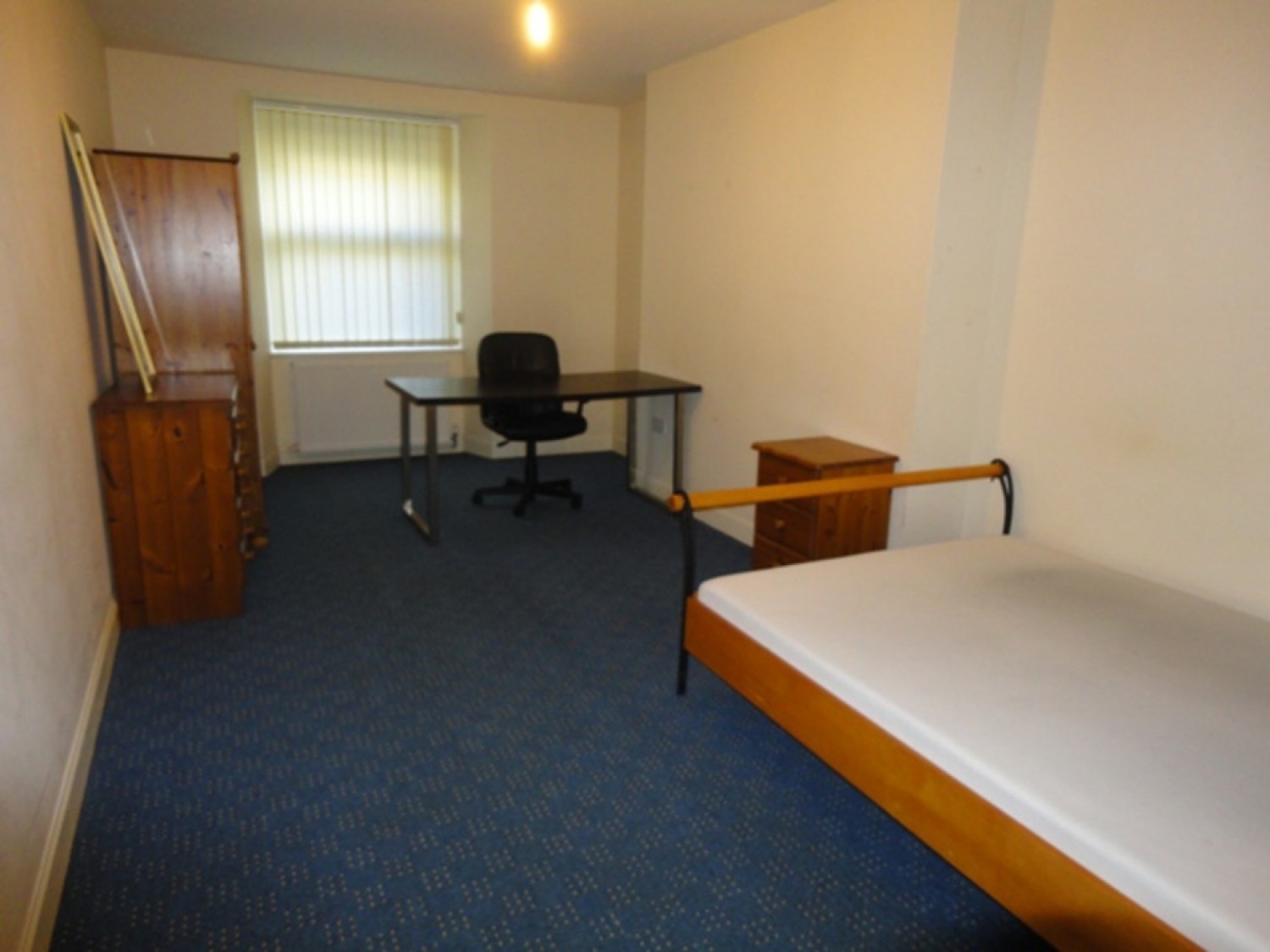 4 bedroom Flat for Letting Bower Street, Hillhead