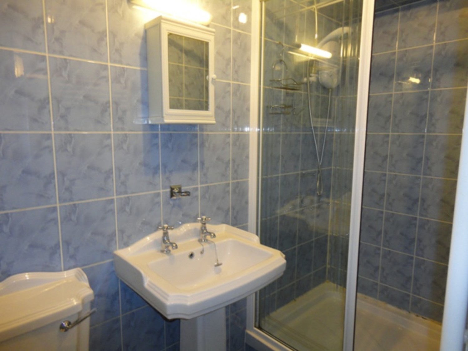 4 bedroom Flat for Letting Bower Street, Hillhead