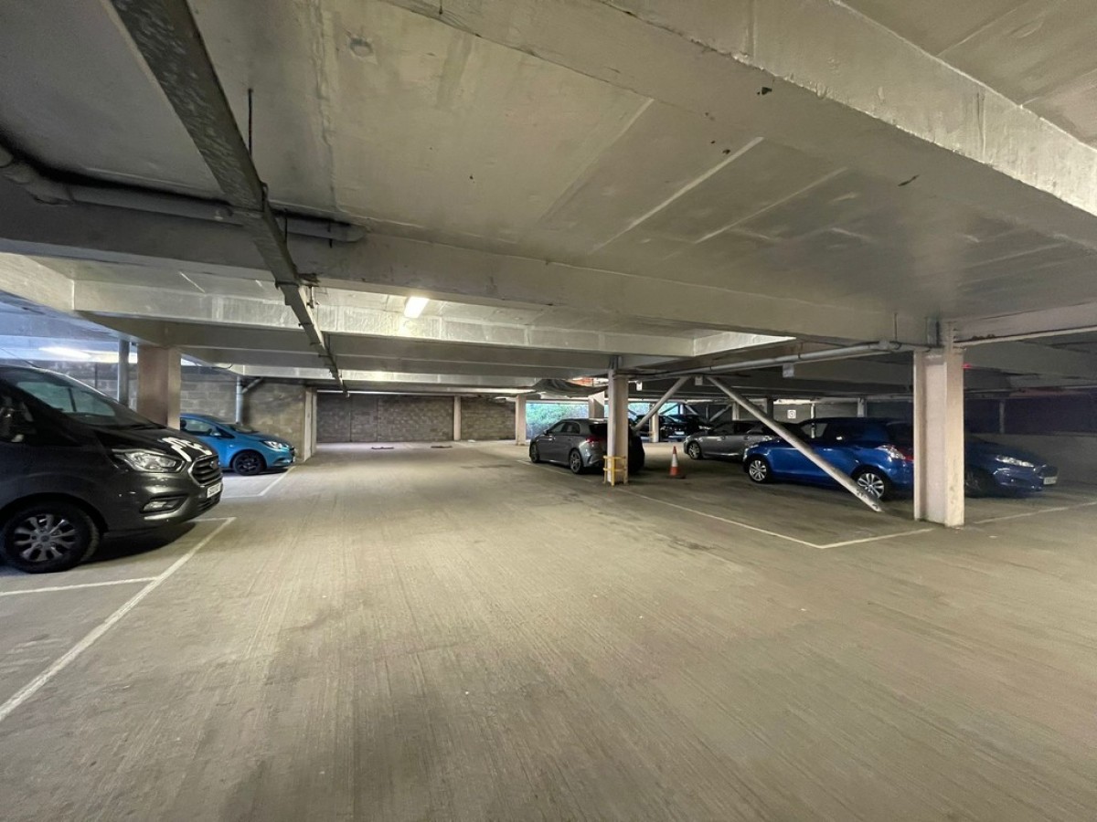 FINNIESTON - Stobcross Street - Furnished