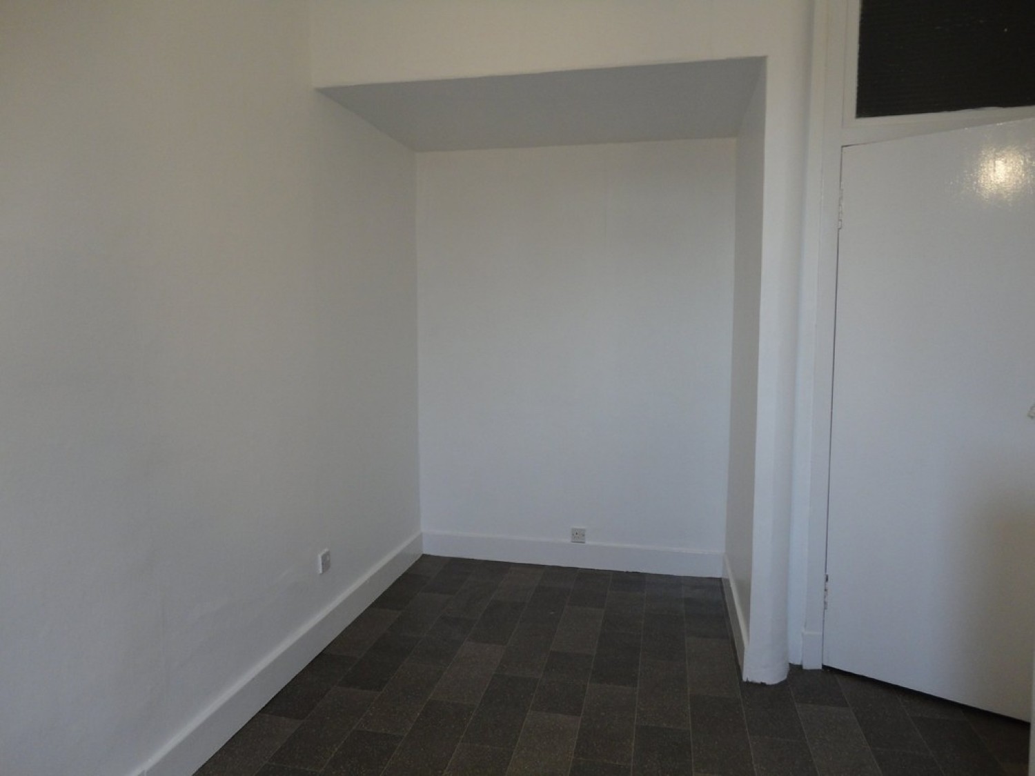 GARNETHILL - Scott Street - Furnished