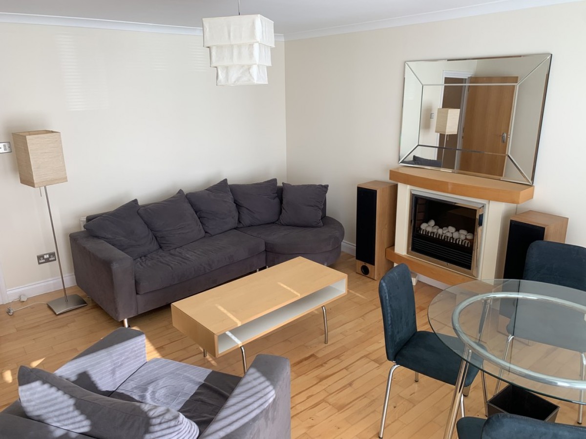 FINNIESTON - MINERVA WAY - FURNISHED