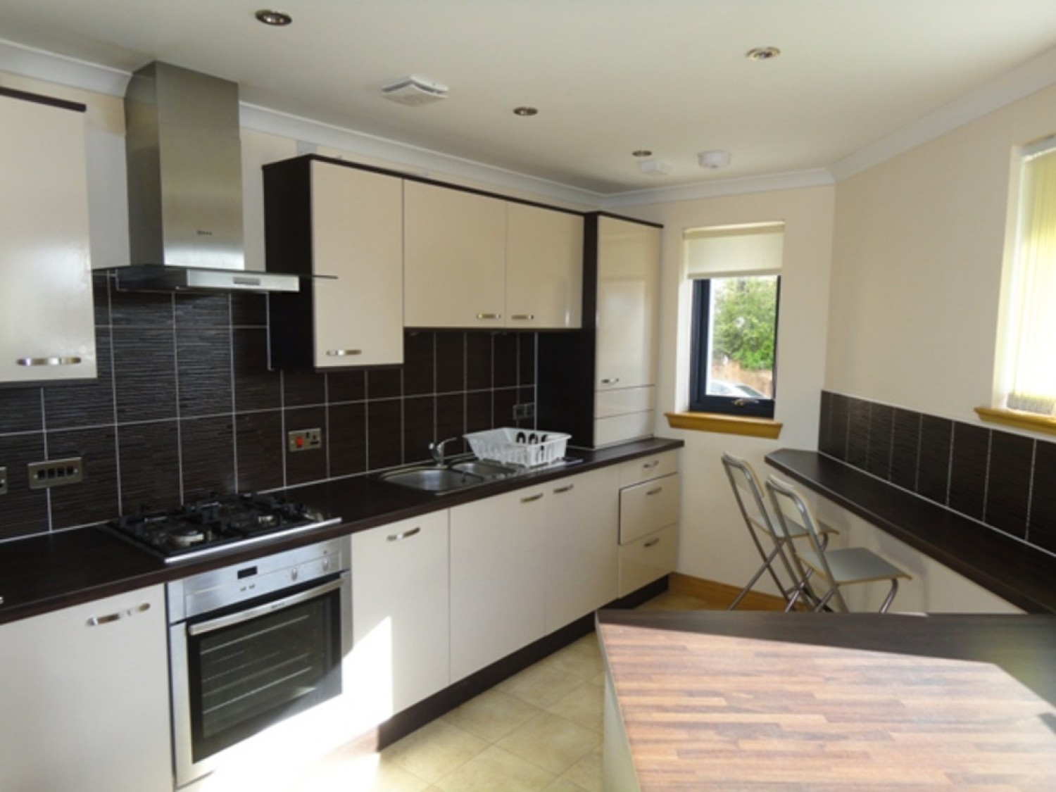 NORTH KELVINSIDE - Oban Drive