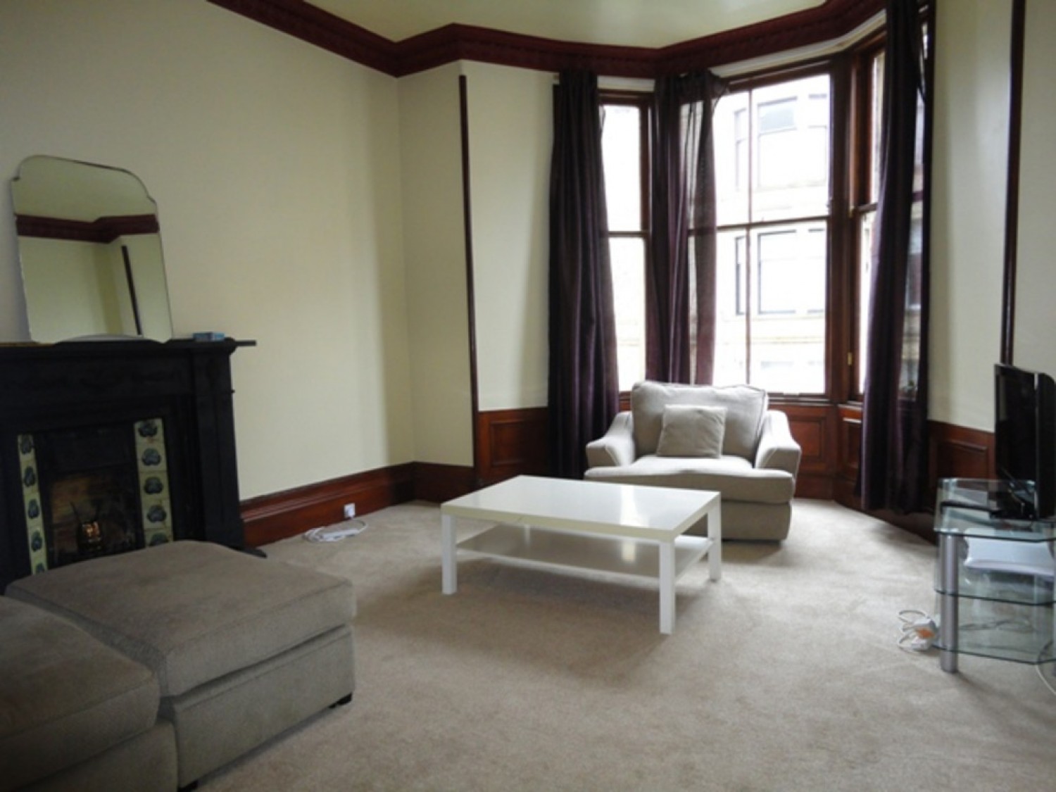 2 bedroom Flat for Letting Benitick Street