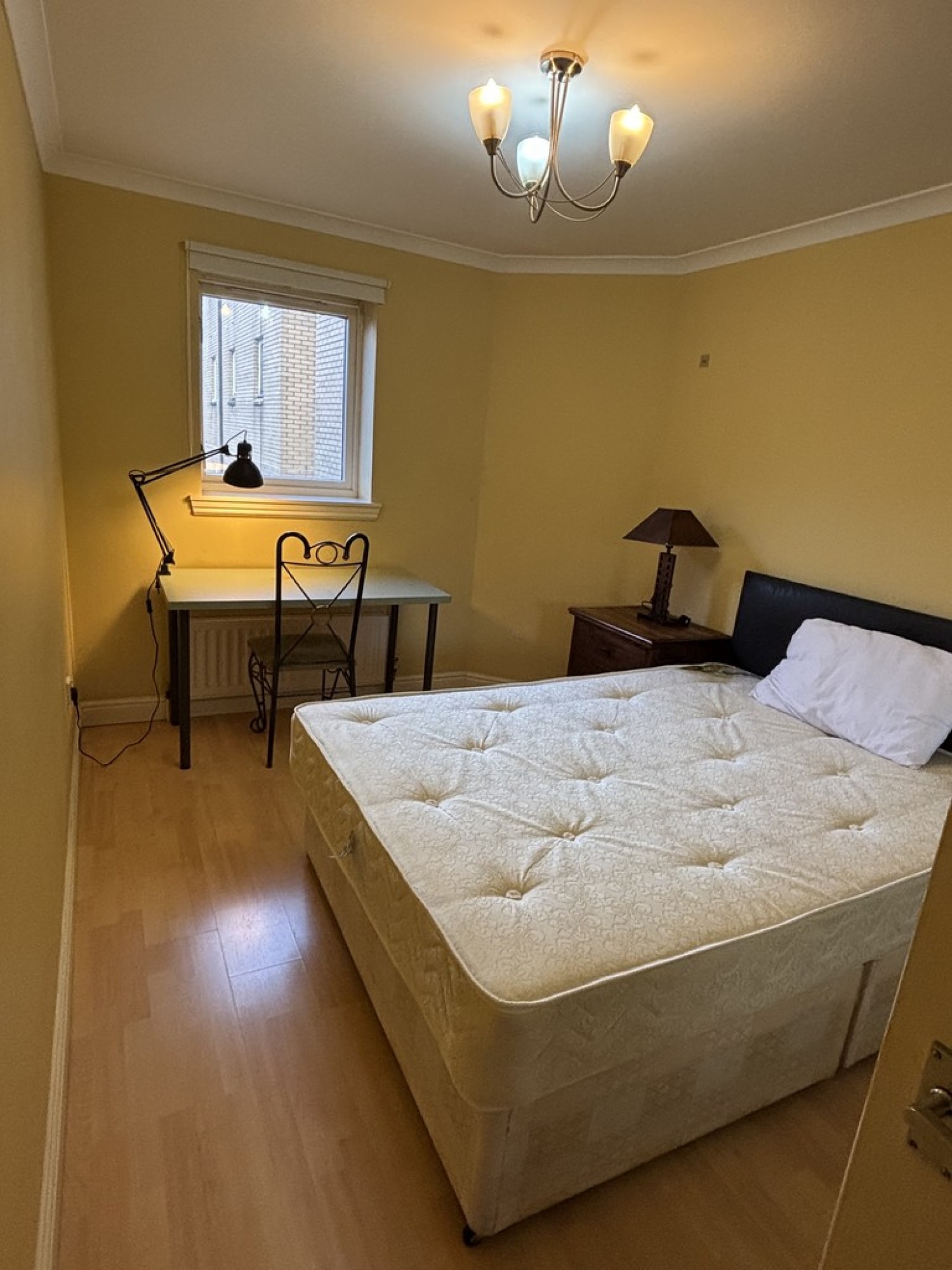 2 bedroom Flat in FINNIESTON - St Vincent Crescent