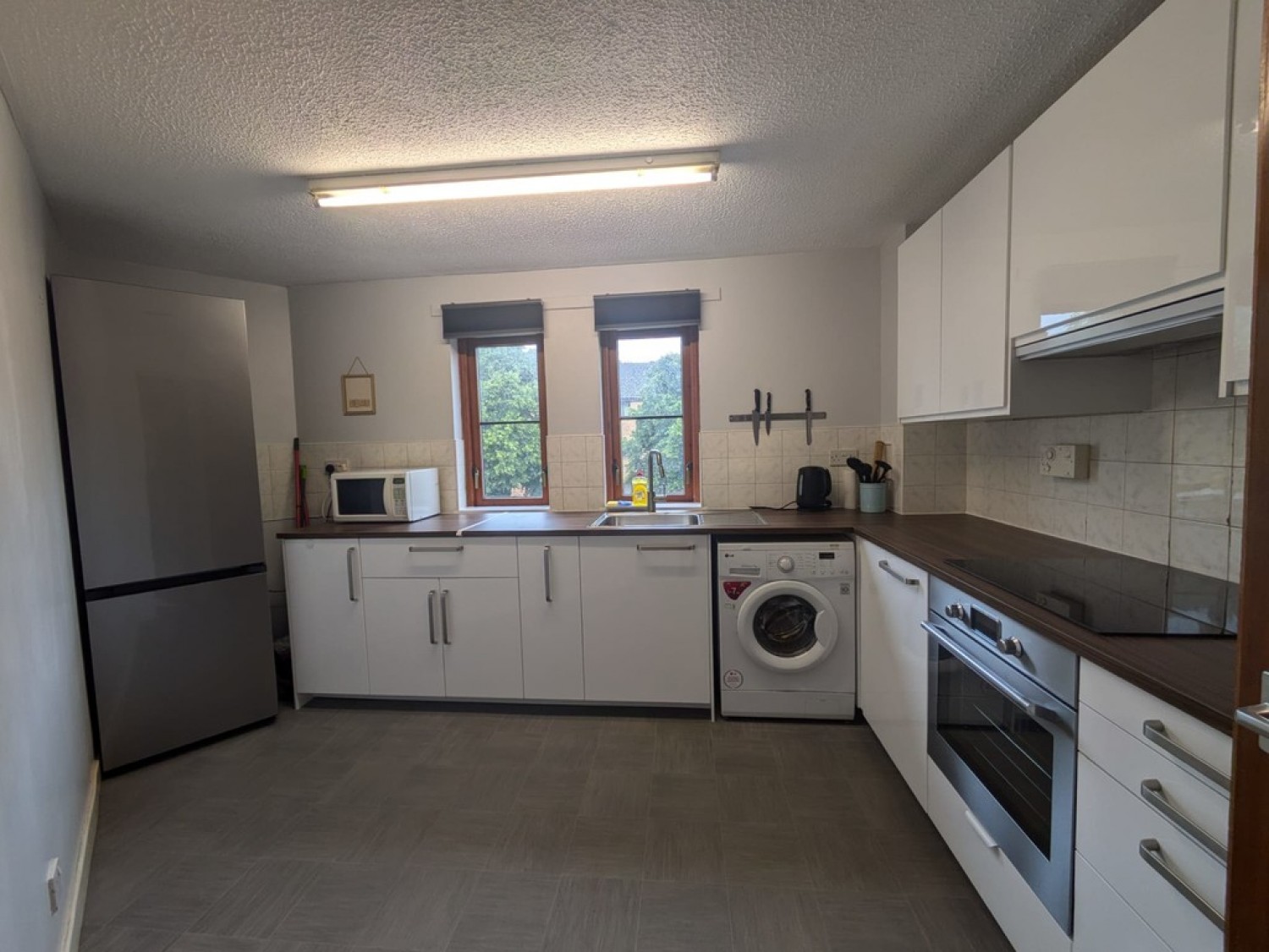 2 bedroom Flat for Letting Woodlands, North Woodside Road