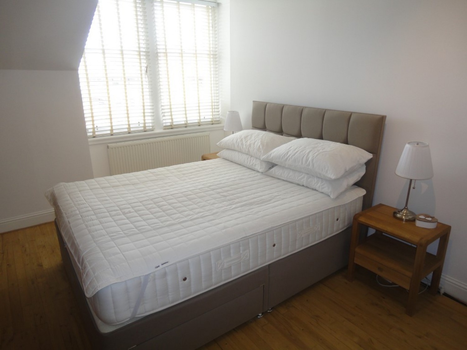 KELVINSIDE, Lancaster Crescent