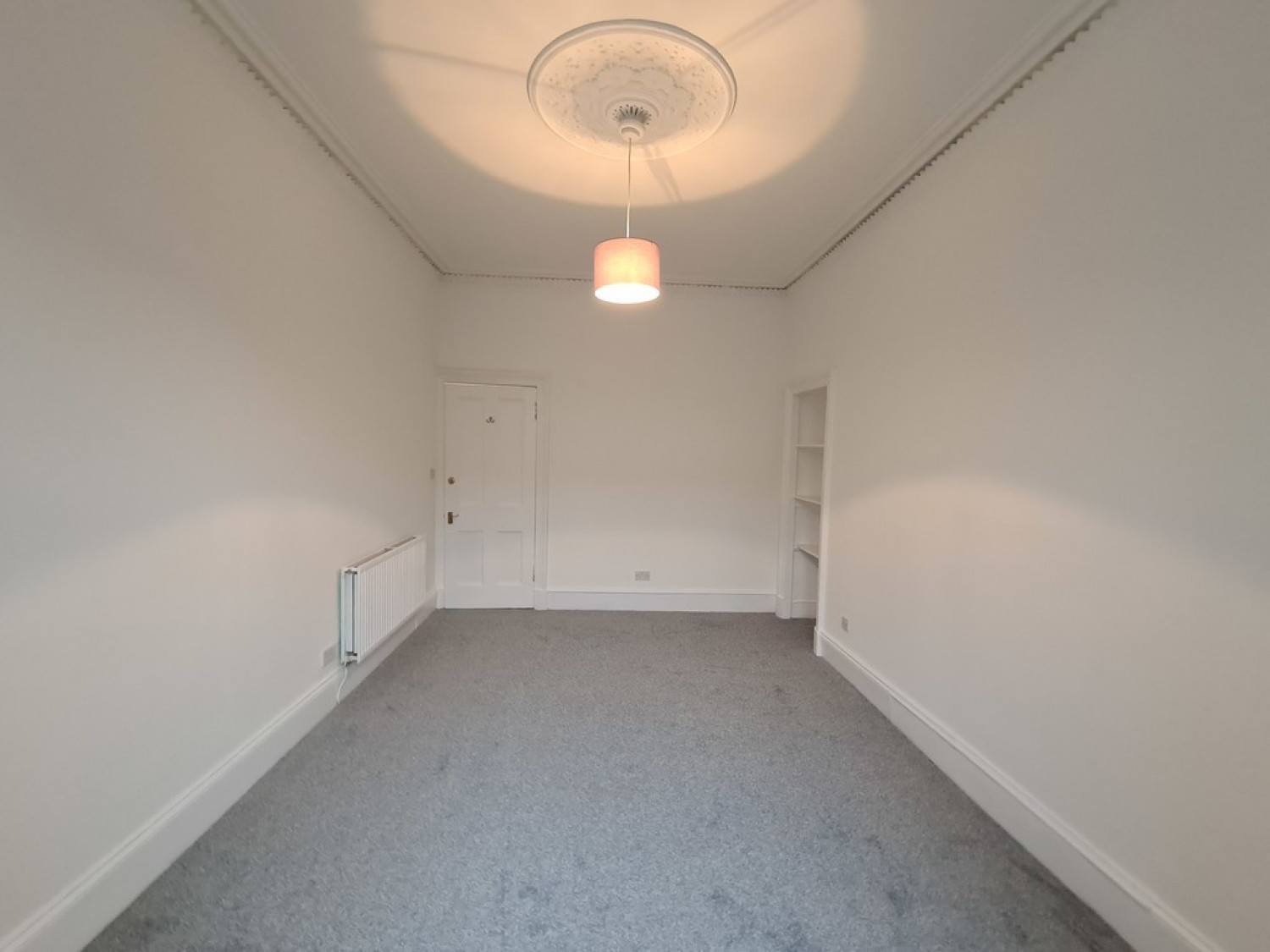 2 bedroom Flat for Letting Woodlands Drive - Woodlands