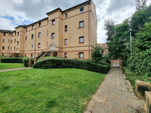 North Woodside Road, Woodside