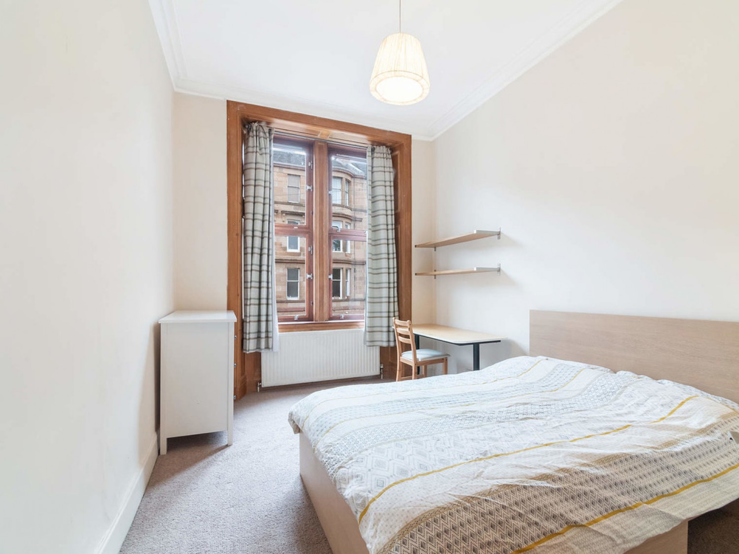 2 bedroom Flat for Letting West Princes Street, Woodlands