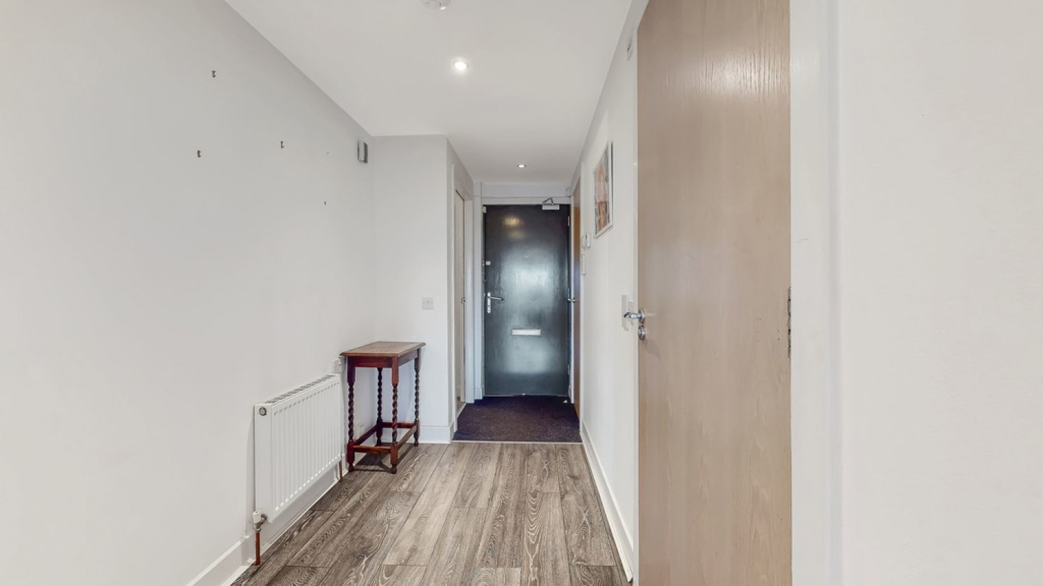 2 bedroom Flat for Letting Hill Street, City Centre