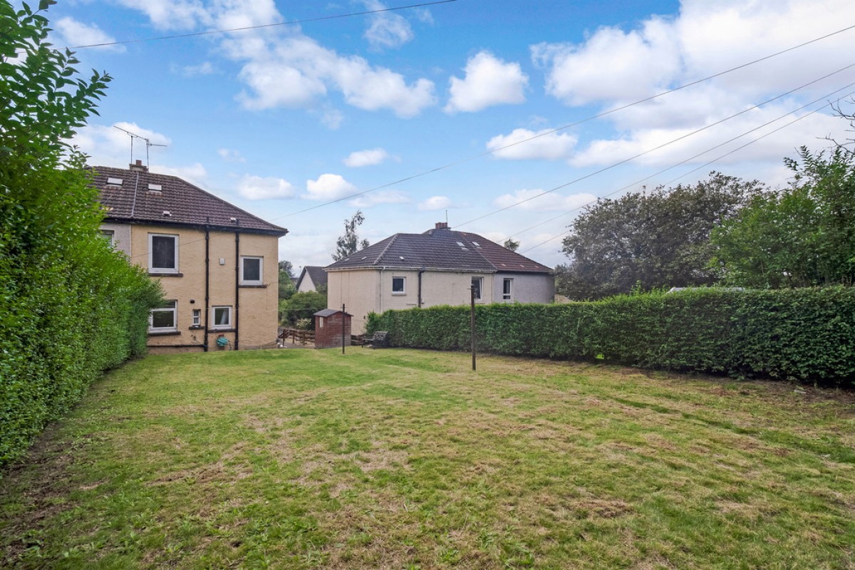 Kirkton Avenue, Knightswood