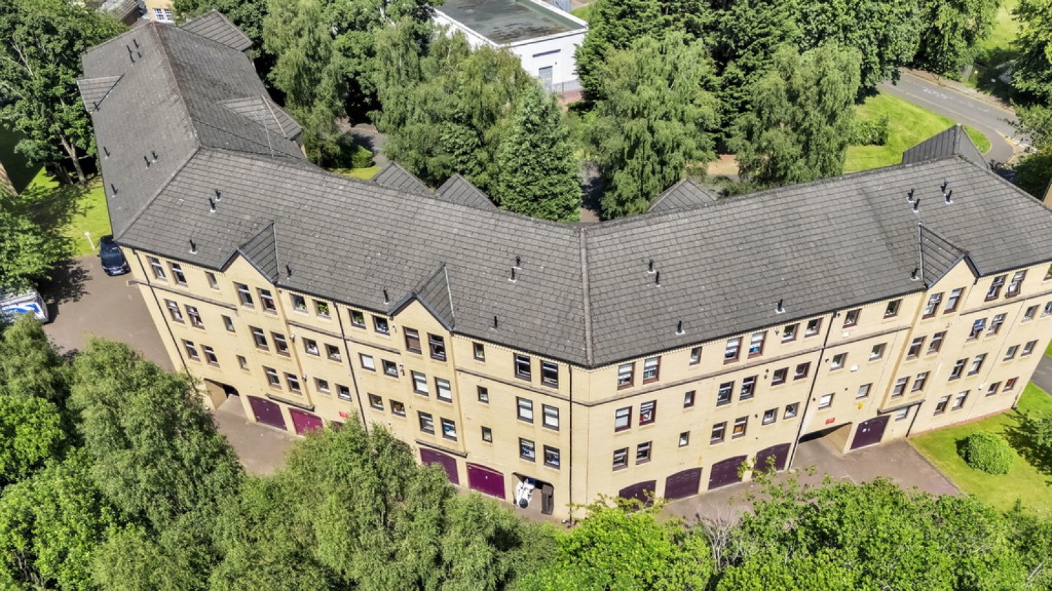 2 bedroom Flat for Sale 3 Hughenden Gardens, Hyndland