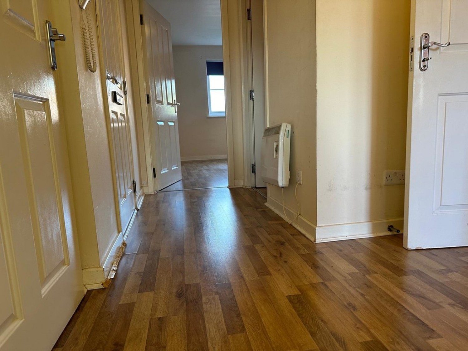 2 bedroom Flat for Sale BRIDGETON - Tullis Gardens