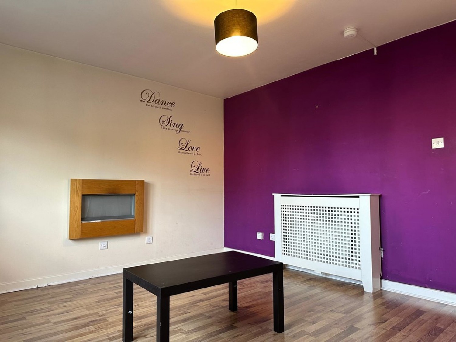2 bedroom Flat for Sale BRIDGETON - Tullis Gardens