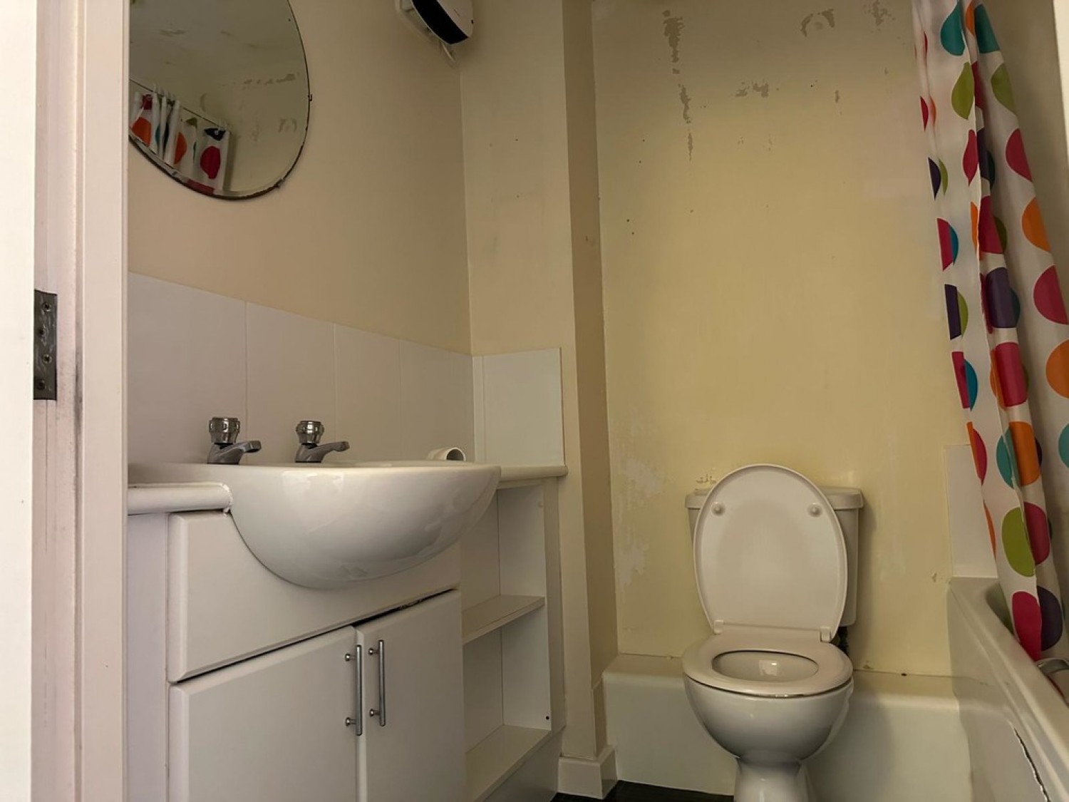 2 bedroom Flat for Sale BRIDGETON - Tullis Gardens